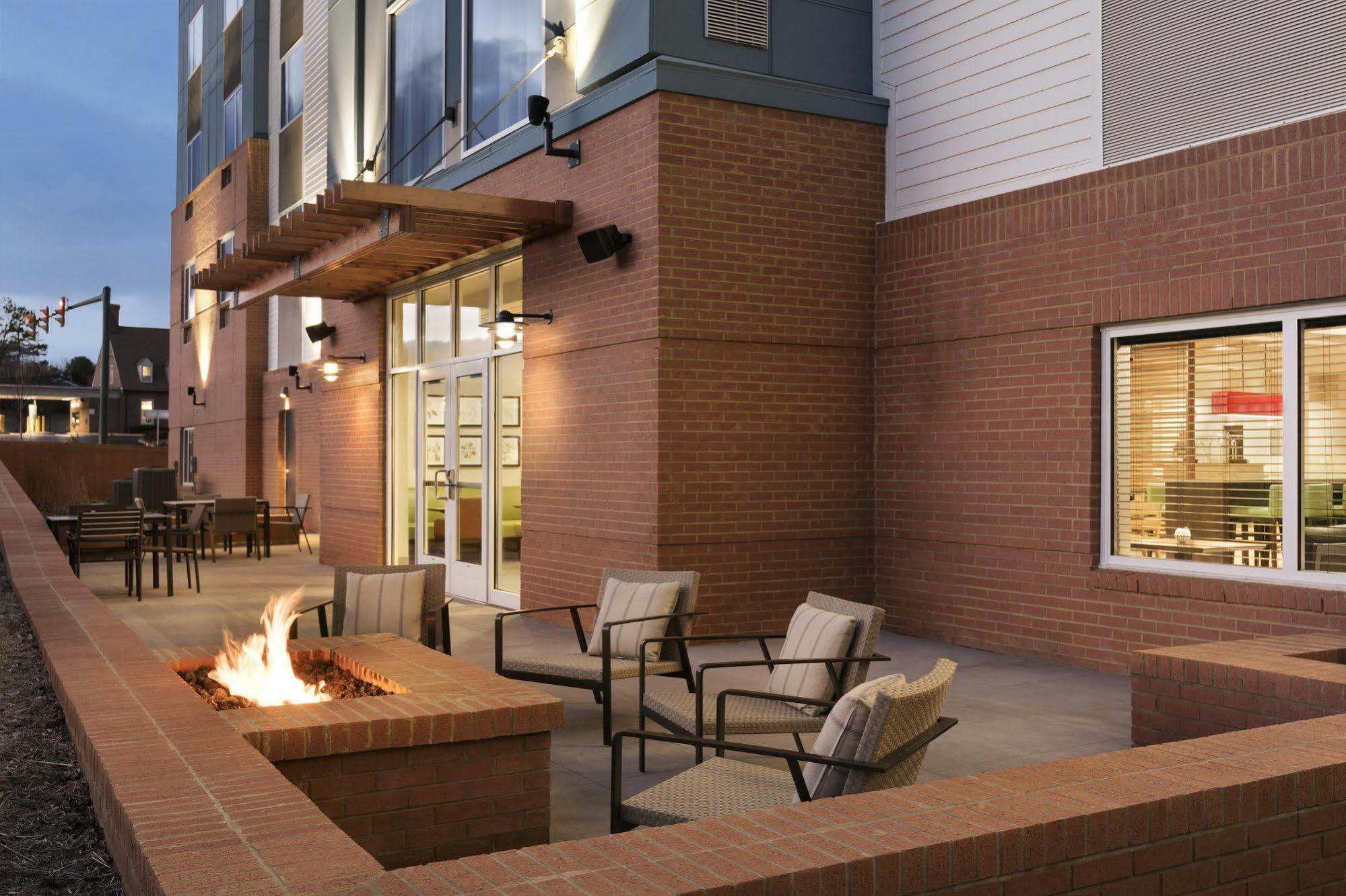 Country Inn & Suites By Radisson, Charlottesville-Uva, Va Dış mekan fotoğraf